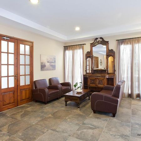 Ξενοδοχείο Αχίλλειο Rhodes City Εξωτερικό φωτογραφία